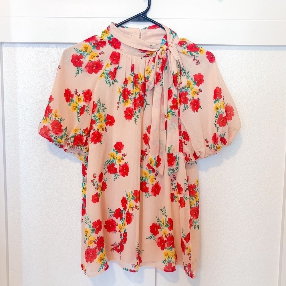 Cece women’s blouse with red and yellow floral pattern. Size medium.